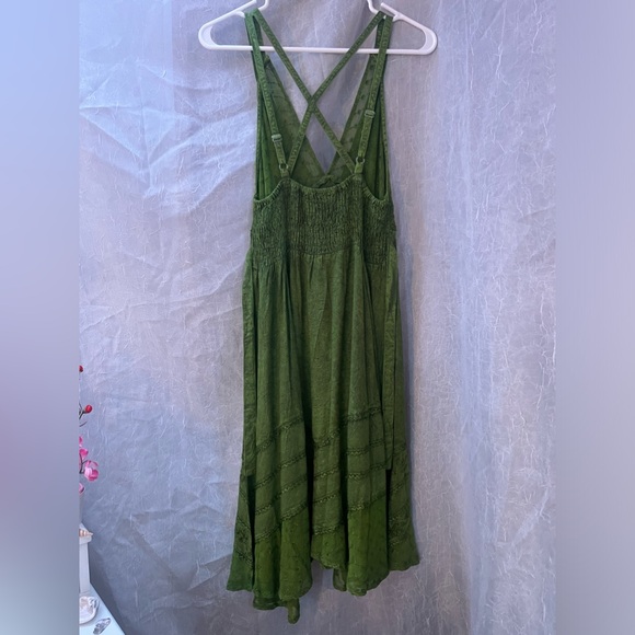 Dark Green Boutique Dress - Picture 2 of 15